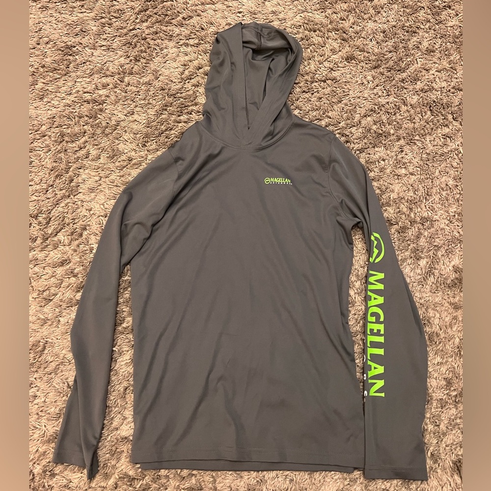 Magellan Fishing Long Sleeve Hooded Shirt